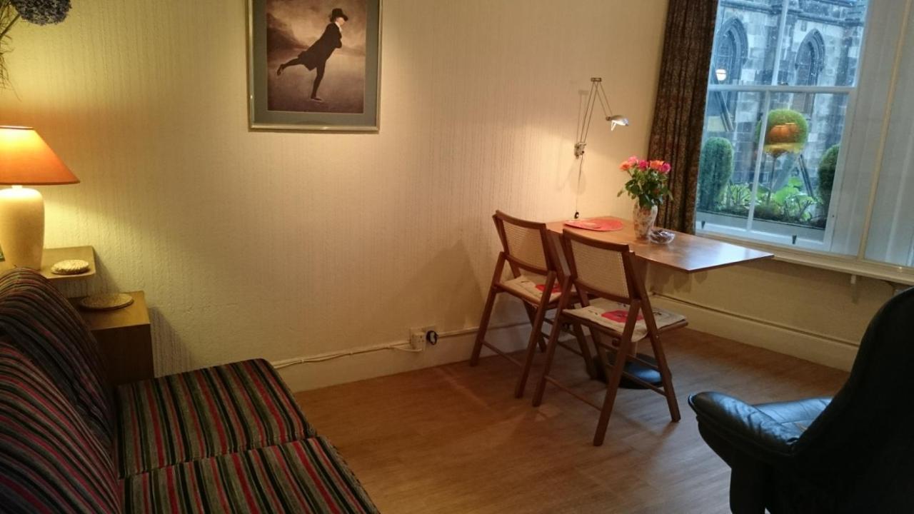 Royal Mile Apartment, 1 Minute From The Castle. Edynburg Zewnętrze zdjęcie